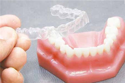 牙齿矫正器有几种？
